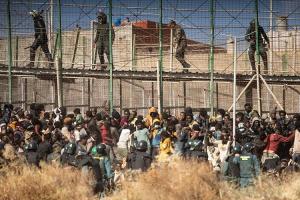 मोरक्को : स्पेन की सीमा में घुसने के लिए मची भगदड़, 18 प्रवासियों की मौत