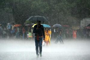 हल्द्वानी: 17 जून तक संभल कर करें यात्रा, भारी बारिश के अनुमान