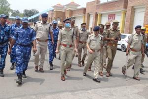 बरेली: भारत बंद आह्वान के चलते जंक्शन पर वरिष्ठ पुलिस अधीक्षक और आरपीएफ सहायक सुरक्षा आयुक्त ने किया निरीक्षण