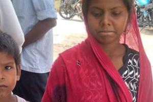 बाराबंकी: सौतेली मां की प्रताड़ना से परेशान नाबालिग पहुंचे थाने, बोले- पुलिस अंकल मां खाना नहीं देती! बिना गलती के मारती है