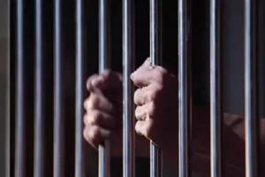 मुरादाबाद : पाकबड़ा पुलिस के हत्थे चढ़ा नशे का धंधेबाज, जेल भेजा