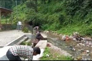 भवाली: शिप्रा नदी में कूड़ा व सीवर बहाने वालों के खिलाफ हो सख्त कार्रवाई, सीडीओ ने दिए निर्देश
