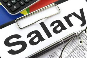 शाहजहांपुर: अनुपस्थित पांच जिलास्तरीय अफसरों का रोका वेतन, स्पष्टीकरण तलब