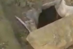 लखीमपुर-खीरी: कब्र खोदकर निकाला गया शव, होगा पोस्टमार्टम