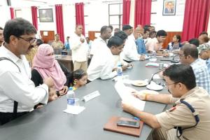 गोरखपुर : समाधान दिवस में गैरहाजिर रहने पर 15 अधिकारियों का वेतन रोका