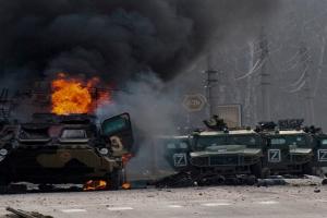 Russia Ukraine war: यूक्रेन के खारकीव में गोलाबारी में निर्दोष लोग बन रहे निशाना, तीन शव बरामद