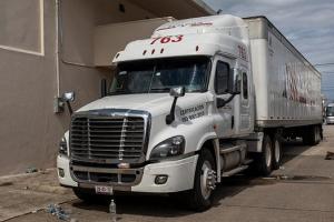मेक्सिको में ट्रेलर ट्रक में सवार 94 प्रवासी दम घुटने से बचे, याद आई टेक्सास की घटना
