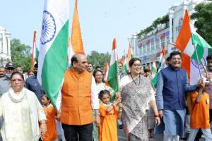 केंद्रीय मंत्रियों और दिल्ली के उपराज्यपाल ने बच्चों के साथ ‘प्रभात फेरी’ में लिया हिस्सा