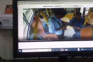 बरेली: ई-बस ड्राइवर ने टिकट के पैसे जेब में रखे, नहीं दिया टिकट, घटना CCTV में कैद, देखें Video