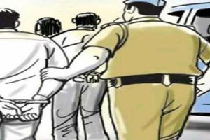 पीलीभीत: सीतापुर पुलिस का शहर में छापा, तीन संदिग्धों को पकड़ा, मचा हड़कंप