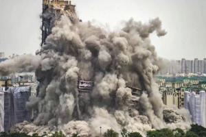 Noida Twin Towers Demolition:  इन चार के वार ना झेल पाई करप्शन की इमारत, इन्होंने लिखी नई इबारत