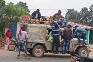 बरेली: यात्रियों की जेब ढीली, डग्गामार वाहन चालकों की चांदी