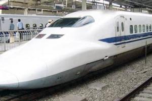 दिल्ली-वाराणसी बुलेट ट्रेन परियोजना में आई अड़चन, रेलवे बोर्ड ने अंतिम रिपोर्ट की खारिज