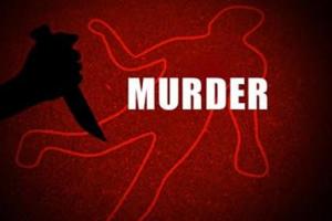 मुरादाबाद : सिर में चाकू गोदकर युवक की हत्या, धान के खेत में मिला खून से लथपथ शव