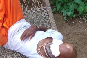 गोरखपुर : पुजारी ने नशीले पदार्थ बेचने का किया विरोध, दबंगों ने मारपीट कर किया घायल