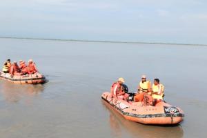 बहराइच : नदी में डूबी सहेलियों का नहीं लगा सुराग, दूसरे दिन भी जारी रही तलाश