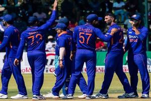 IND vs ZIM : दूसरे वनडे में टीम इंडिया की शानदार जीत, जिम्बाब्वे को पांच विकेट से हराकर सीरीज पर किया कब्जा