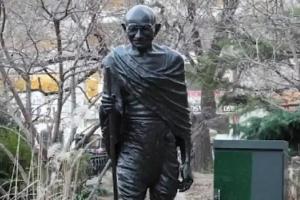 महात्मा गांधी की प्रतिमाओं को पहुंचाई जा रही क्षति, व्हाइट हाउस और न्यूयार्क के महापौर ने की निंदा