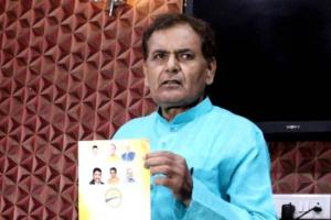भाजपा नेता डॉ. लालजी प्रसाद ने सपा प्रमुख को बताया अल्पज्ञानी, किया यह बड़ा दावा