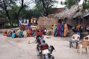 रायबरेली: आर्थिक तंगी से परेशान महिला ने लगाई फांसी, परिवार में मचा कोहराम