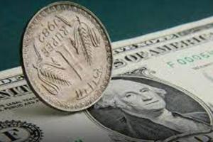 शुरुआती कारोबार में अमेरिकी डॉलर के मुकाबले रुपया 14 पैसे टूटकर 82.35 पर पहुंचा