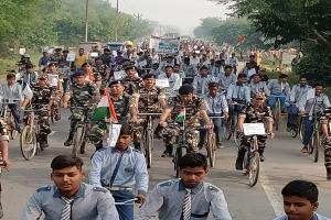 बहराइच: राष्ट्रीय एकता दिवस पर एसएसबी ने निकाली साइकिल रैली