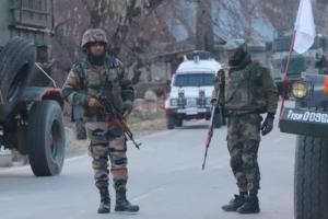 जम्मू कश्मीर: शोपियां में सुरक्षा बलों और आतंकवादियों के बीच मुठभेड़, तलाश अभियान शुरू