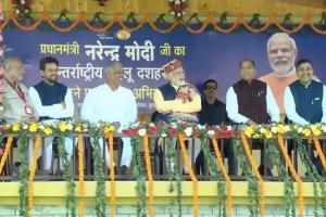 PM Modi in Himachal Pradesh: कुल्लू से जय श्री राम… दशहरे पर ऐतिहासिक काम