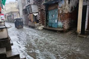 बरेली: बारिश के बाद जुलूस-ए-मोहम्मदी के रास्तों पर जलभराव