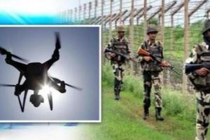 सीमा सुरक्षा बल ने भारत पाक अंतर्राष्ट्रीय सीमा पर ड्रोन पर की फायरिंग