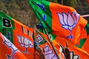 Gujarat Election: बीजेपी ने सूक्ष्म प्रबंधन का चुना विकल्प, अन्य राज्यों के नेताओं को किया जिला प्रभारी नियुक्त