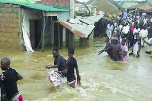 नाइजीरिया में बाढ़ से 24 लोगों की मौत, 18 हजार से अधिक घर हुए तबाह