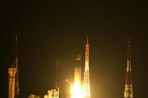 Diwali Dhamaka! ISRO ने वाणिज्यिक उपग्रह मिशन LVM3 M2 का सफलतापूर्वक प्रक्षेपण कर इतिहास रचा