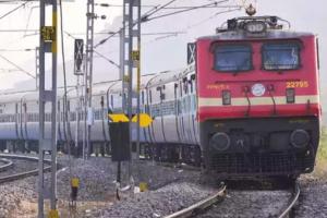 बिहार सरकार ने छठ के मद्देनजर विशेष ट्रेनों की संख्या बढ़ाने का किया अनुरोध