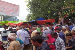 सुल्तानपुर: बारिश पर आस्था पड़ी भारी, पांडेयबाबा मेला में पहुंचे हजारों श्रद्धालु