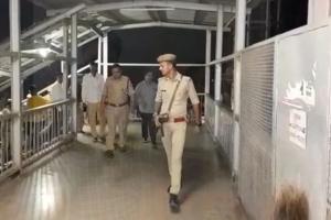 सुल्तानपुर: विधायक के गनर पर चाकुओं से हमला कर बदमाशों ने लूटी कार्बाइन, हालत गंभीर