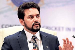 IND vs PAK : भारत में ही होगा विश्व कप का भव्य आयोजन, अनुराग ठाकुर का पाकिस्तान को करारा जवाब