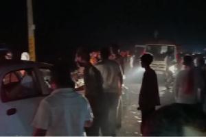 कानपुर हादसा : श्रद्धालुओं से भरी ट्रैक्टर ट्रॉली पलटी, 27 लोगों की मौत, कई लोग गंभीर