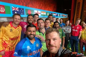 T20 World Cup 2022 : मैदान पर भारत-पाक खिलाड़ी एक दूसरे से मिलने पर क्या बातें करते हैं? रोहित-बाबर ने दिए दिलचस्प जवाब
