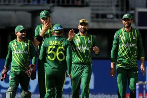 T20 WC 2022 : पाकिस्तान ने नीदरलैंड को सबसे छोटे स्कोर पर रोका, हारिस रऊफ की गेंद डी-लीड के हेलमेट पर लगी, हुए रिटायर हर्ट