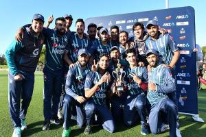 T20I Tri-Series 2022 : पाकिस्तान ने जीती त्रिकोणीय श्रृंखला, न्यूजीलैंड को पांच विकेट से हराया