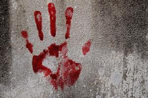 वारदात : अवैध संबंधों में बाधक पत्नी की पति ने गला घोंटकर की थी हत्या