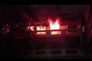 मथुरा के होटल वृंदावन गार्डन में लगी भीषण आग, दो कर्मचारियों की मौत, एक की हालत नाजुक