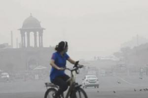 दिल्ली: हर पांच में से चार परिवार प्रदूषण से होने वाली बीमारियों का कर रहे सामना, एक सर्वे में खुलासा