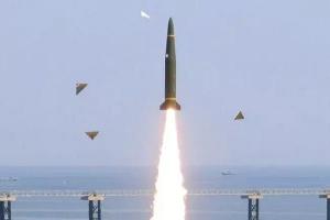 उत्तर कोरिया ने समुद्र में दागीं चार बैलिस्टिक मिसाइल, बढ़ा तनाव