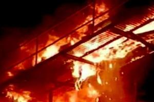 सहारनपुर: पेपर मिल में लगी भीषण आग, मजदूर की जलकर मौत
