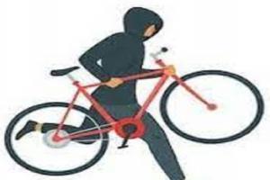 मुरादाबाद: एसएसपी की नाक के नीचे से फरियादी की साइकिल ले उड़े चोर 