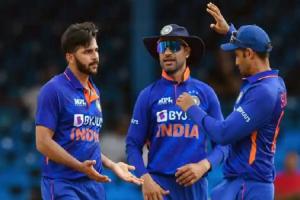 IND vs NZ ODI Series : अस्थायी कप्तान शिखर धवन की अगुवाई में वनडे विश्वकप की तैयारियों की शुरुआत करेगा भारत 