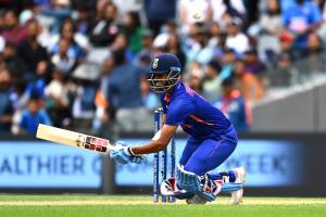 IND vs NZ 1ST ODI : टीम इंडिया ने न्यूजीलैंड को दिया 307 रनों का लक्ष्य 