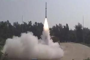भारत ने बैलिस्टिक मिसाइल रक्षा ‘इंटरसेप्टर’ की पहली उड़ान का किया सफल परीक्षण
